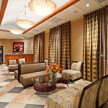 Crowne Plaza Greenville By Ihg Esterno foto