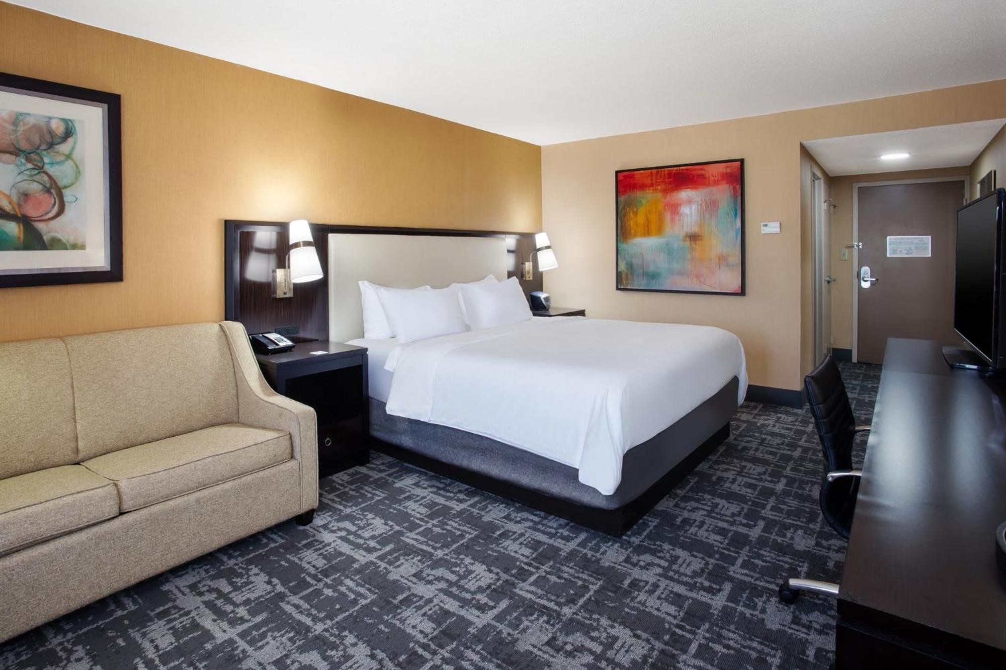 Crowne Plaza Greenville By Ihg Esterno foto